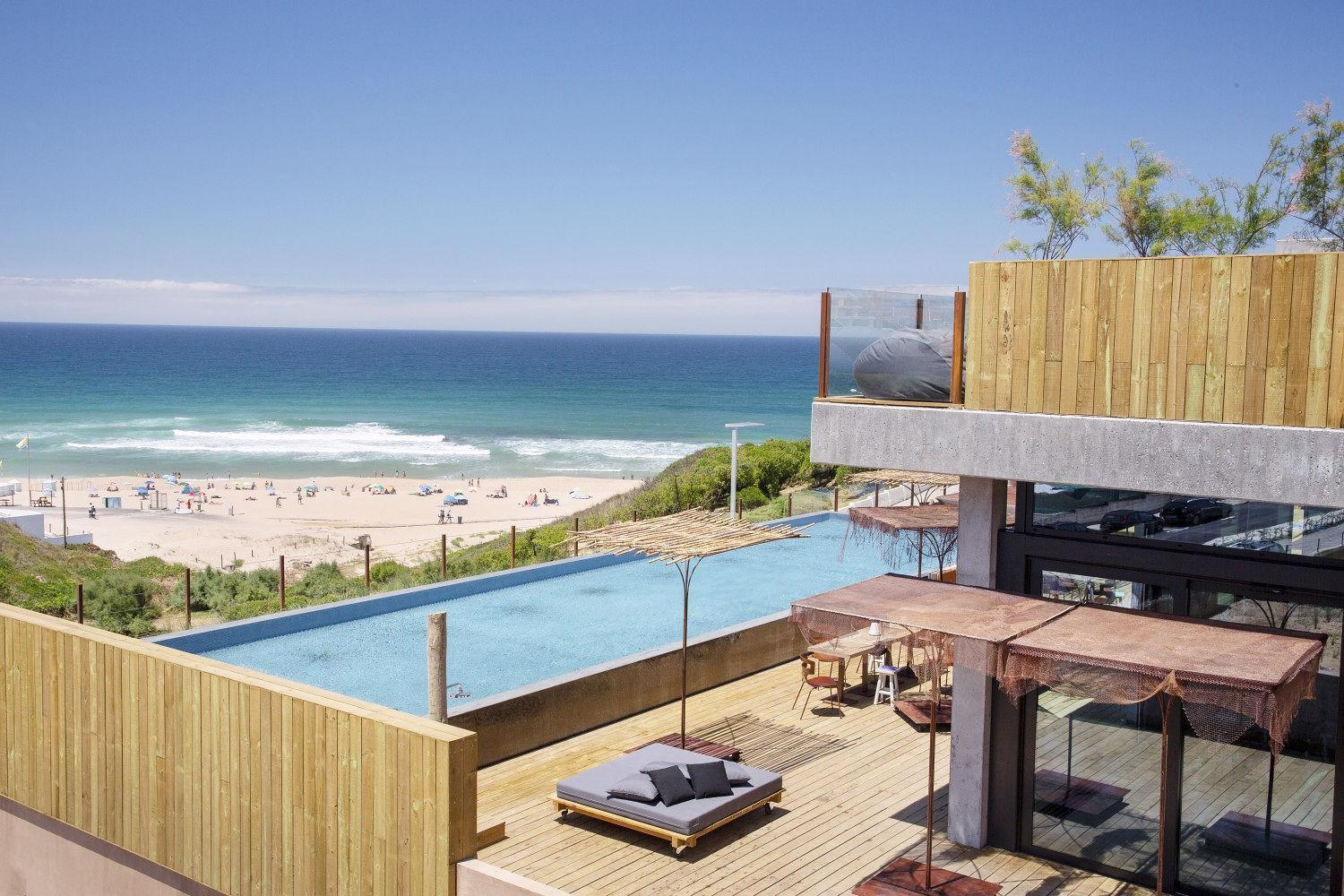 ホテル Noah Surf House Portugal サンタ・クルーズ エクステリア 写真