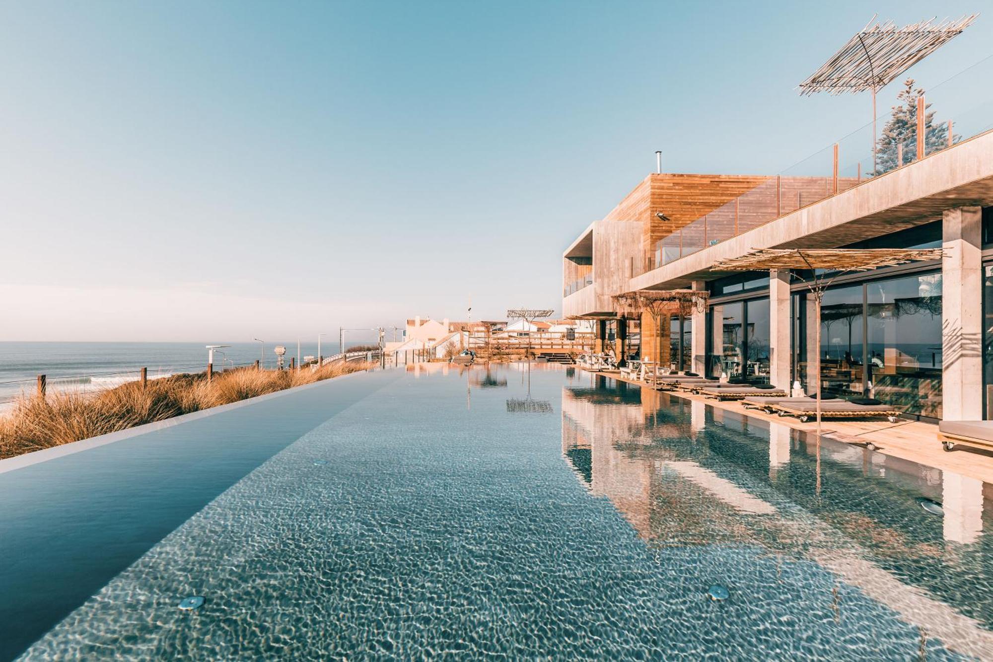 ホテル Noah Surf House Portugal サンタ・クルーズ エクステリア 写真