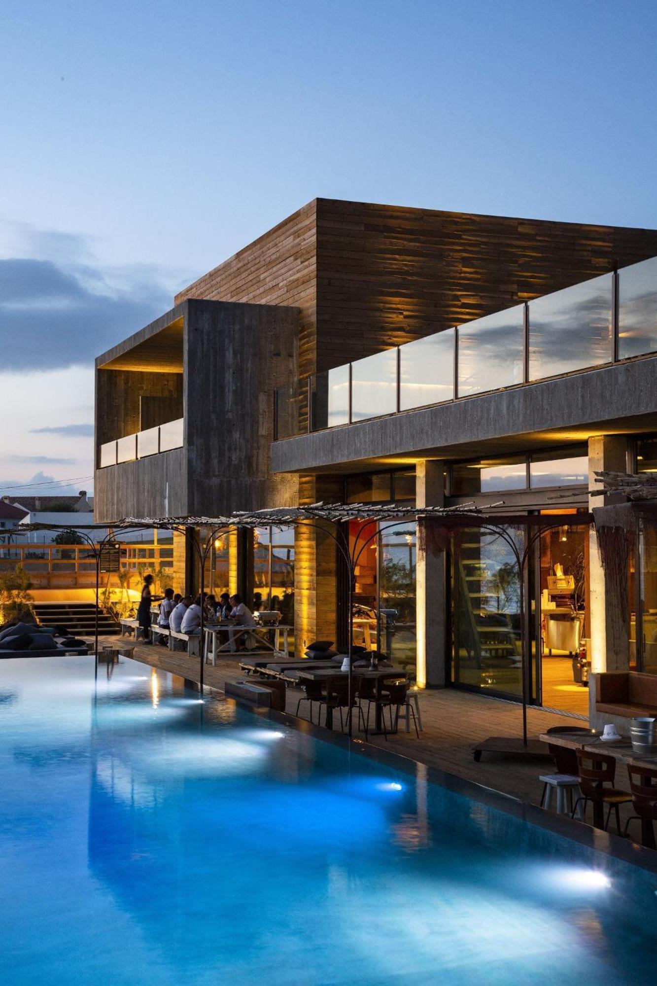 ホテル Noah Surf House Portugal サンタ・クルーズ エクステリア 写真