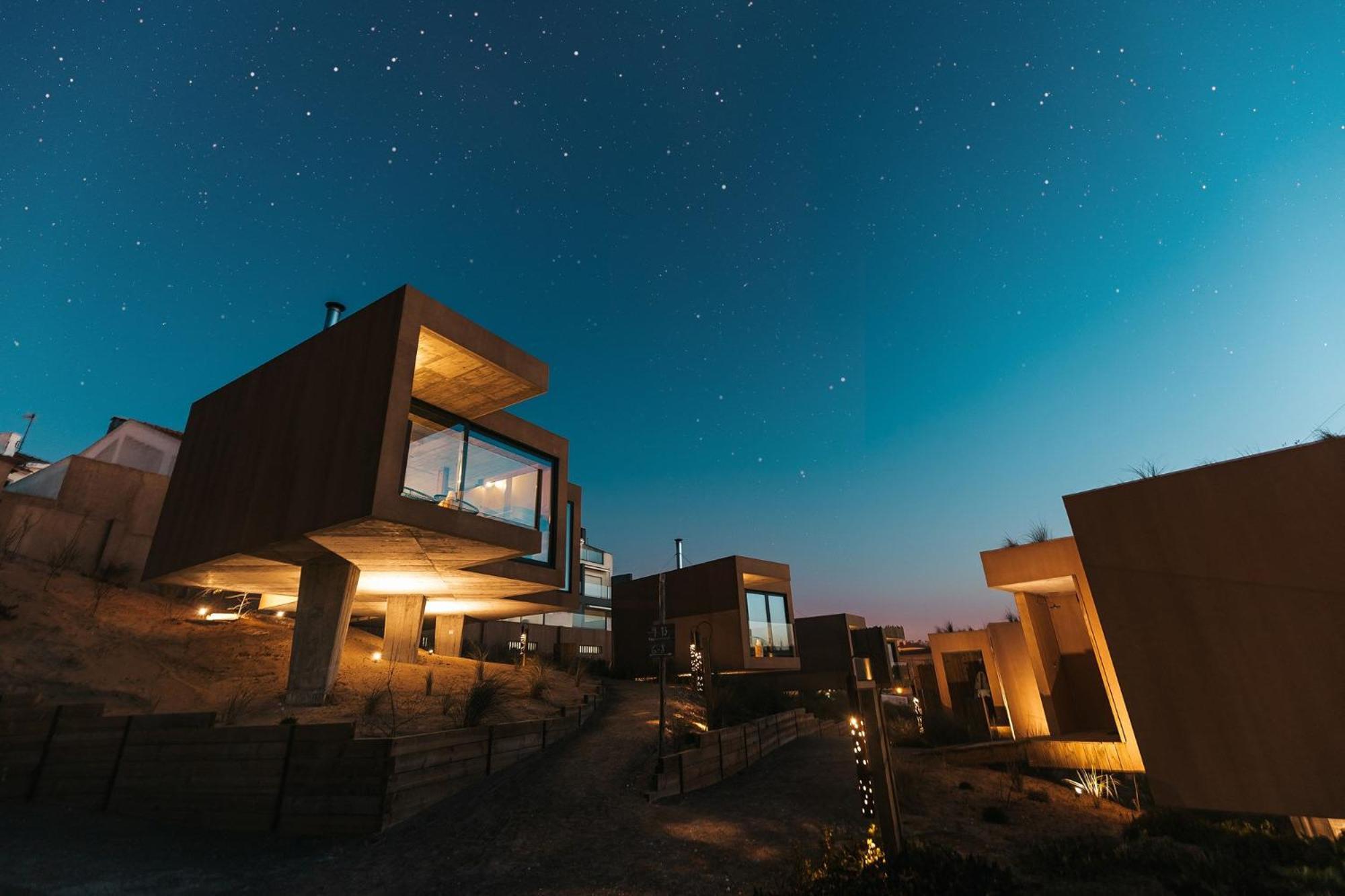 ホテル Noah Surf House Portugal サンタ・クルーズ エクステリア 写真