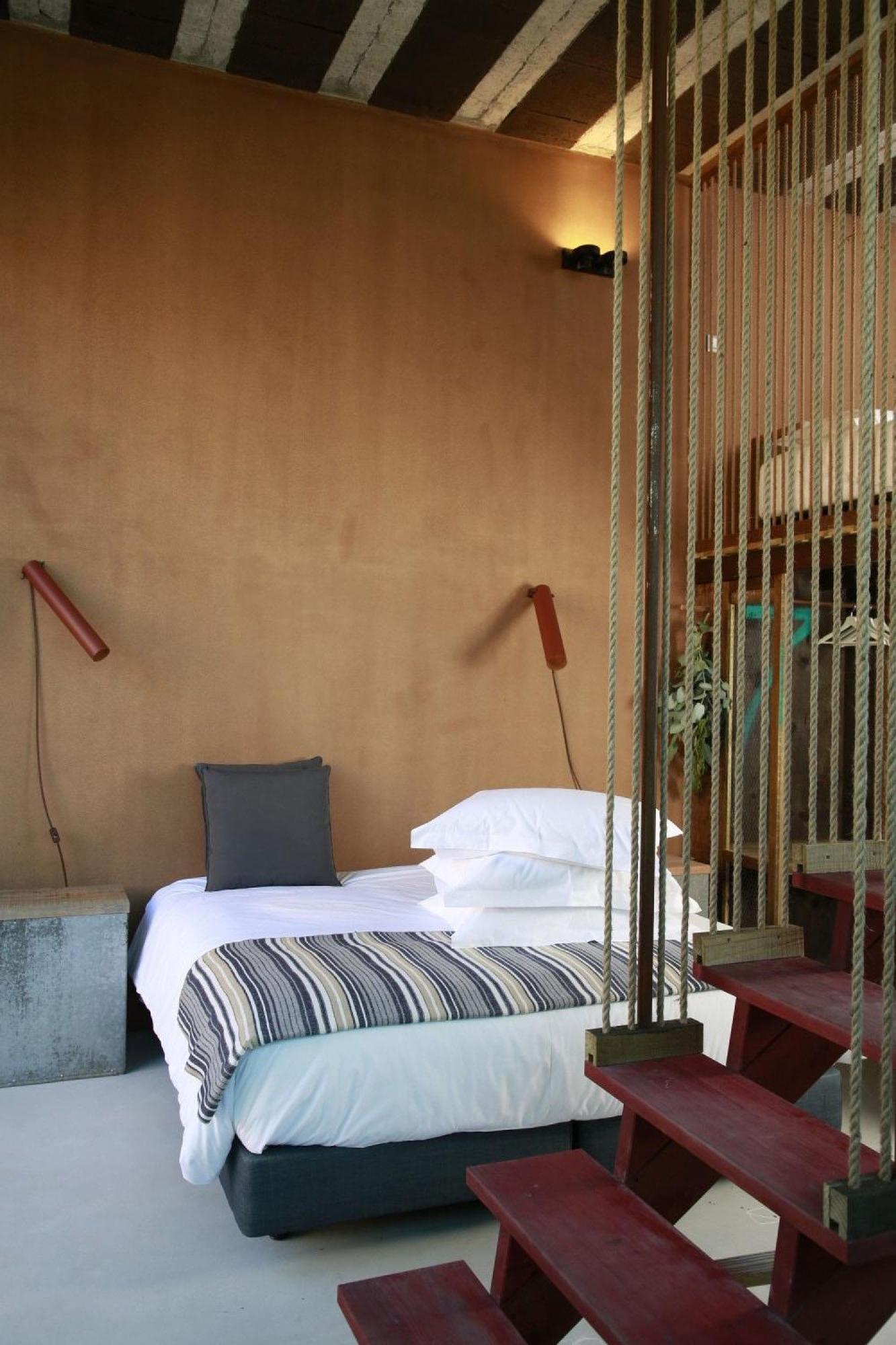 ホテル Noah Surf House Portugal サンタ・クルーズ 部屋 写真