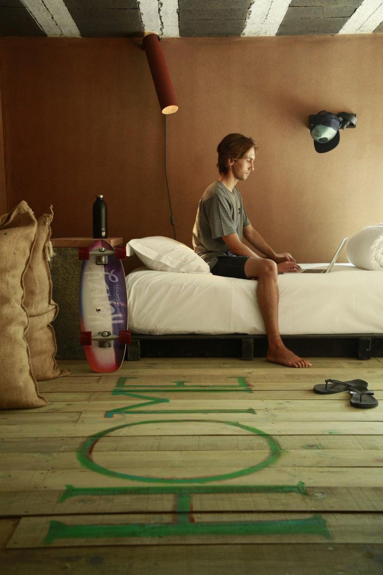 ホテル Noah Surf House Portugal サンタ・クルーズ 部屋 写真